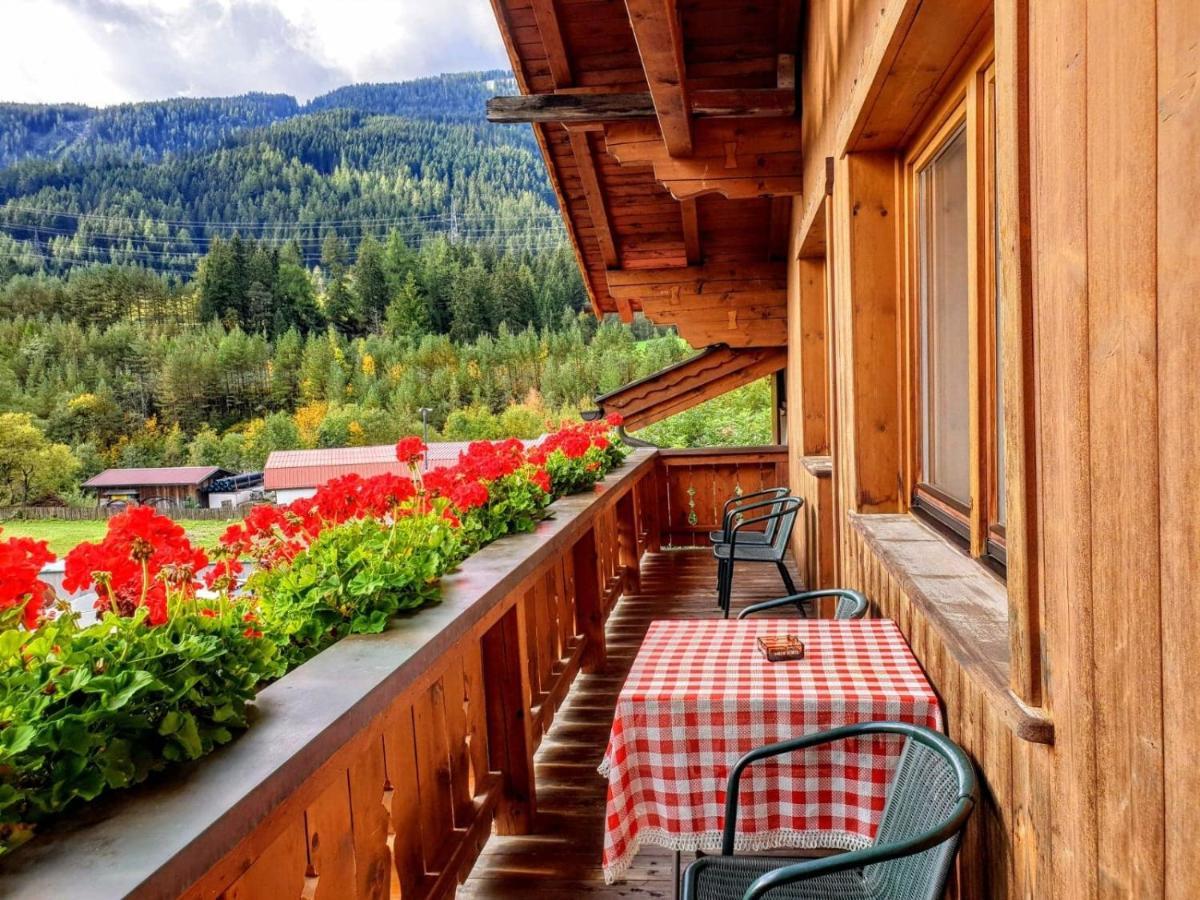 Alpen Appartements Laerchenhof Lermoos Exterior photo